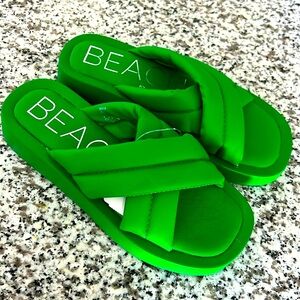 BEACH BY MATISSE PIPER GREEN